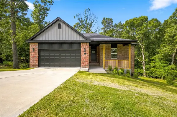 5 Bedworth Circle, Bella Vista, AR 72715
