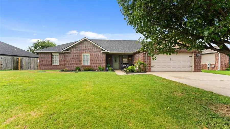 3416 Garrett Lane, Springdale, AR 72764 - #3