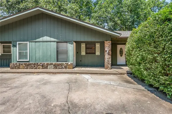 104 Clubhouse Drive, Bella Vista, AR 72715