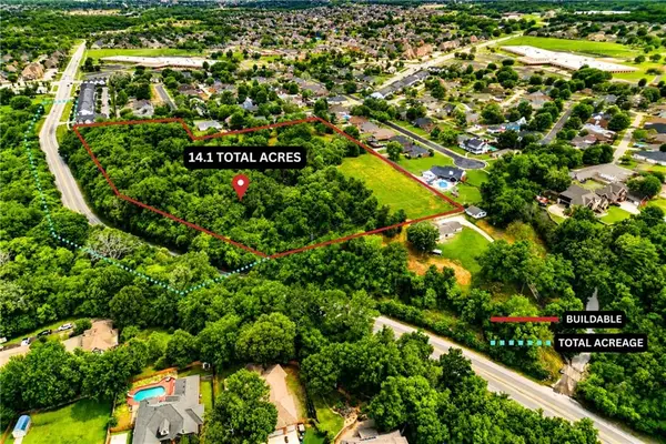 2904 SW 2nd Street, Bentonville, AR 72712