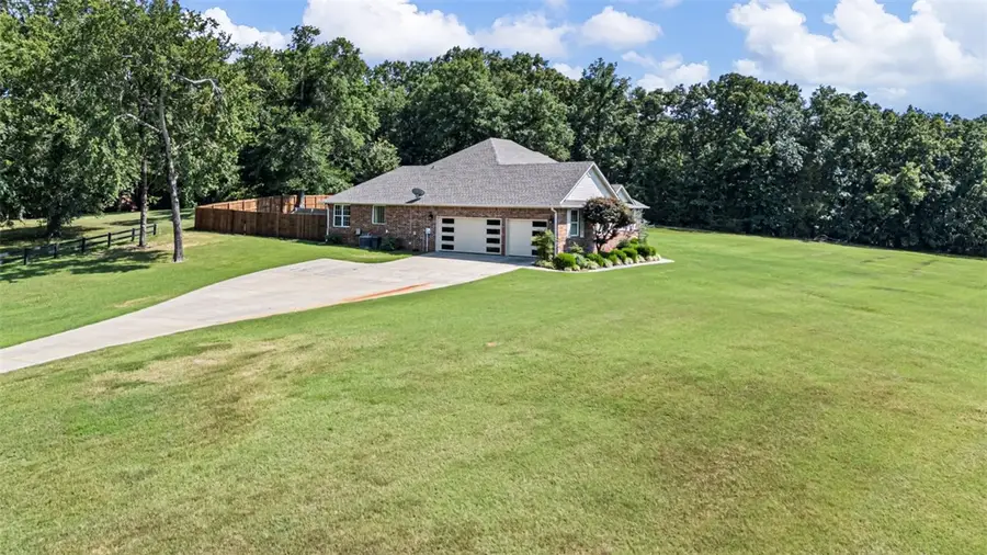 922 Waterfront Road, Alma, AR 72921 - #3