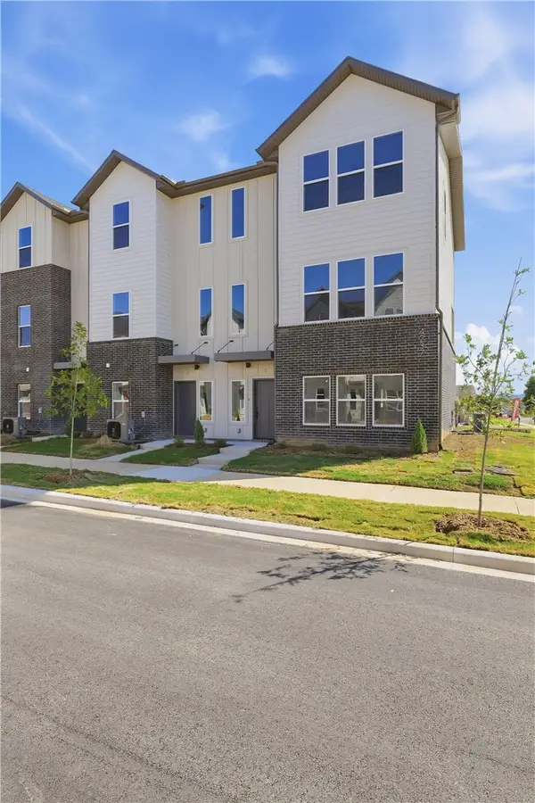 4237 W Sardinia Way #5, Fayetteville, AR 72704