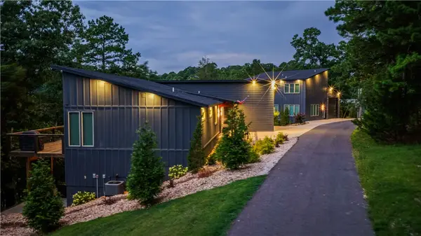 10087 Rustling Oaks, Rogers, AR 72756