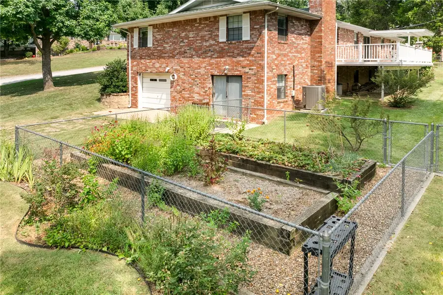 6 Hawthorne Cove, Harrison, AR 72601 - #2