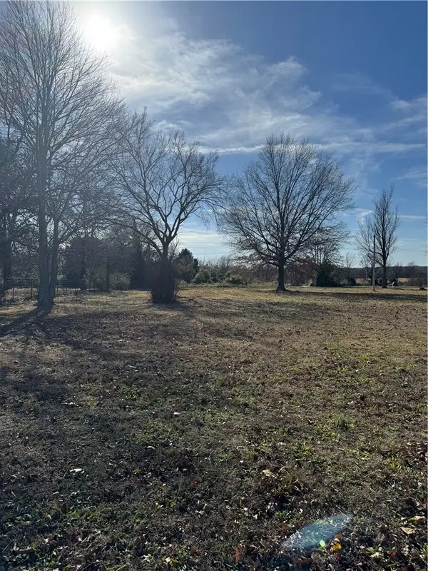908 W Osage, Jay, OK 74346