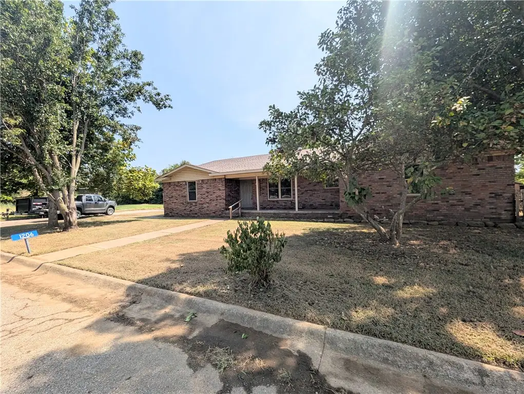 1206 Woodlawn Avenue, Booneville, AR 72927 - #1