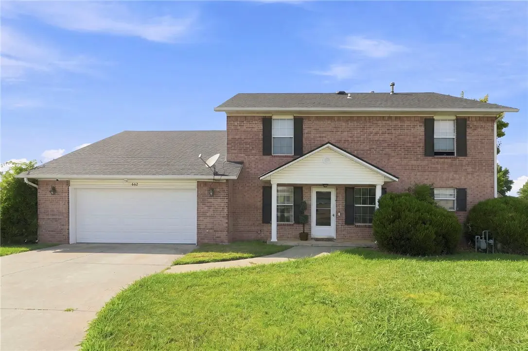 662 N Meadowlands Drive, Fayetteville, AR 72704 - #1