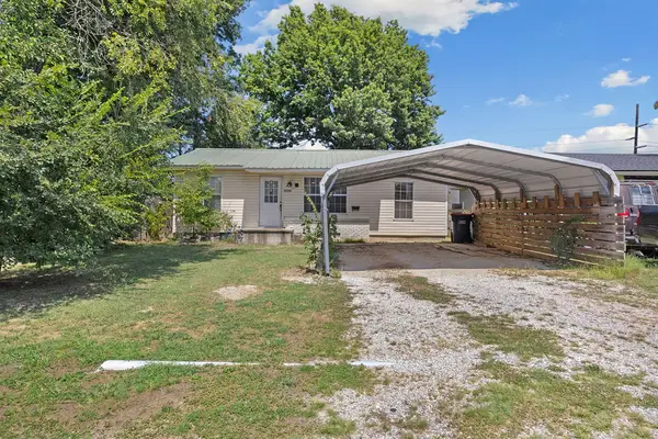1318 Hembree Avenue, Springdale, AR 72764