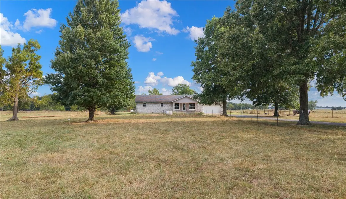9671 Farm 2230 Road, Cassville, MO 65625 - #1