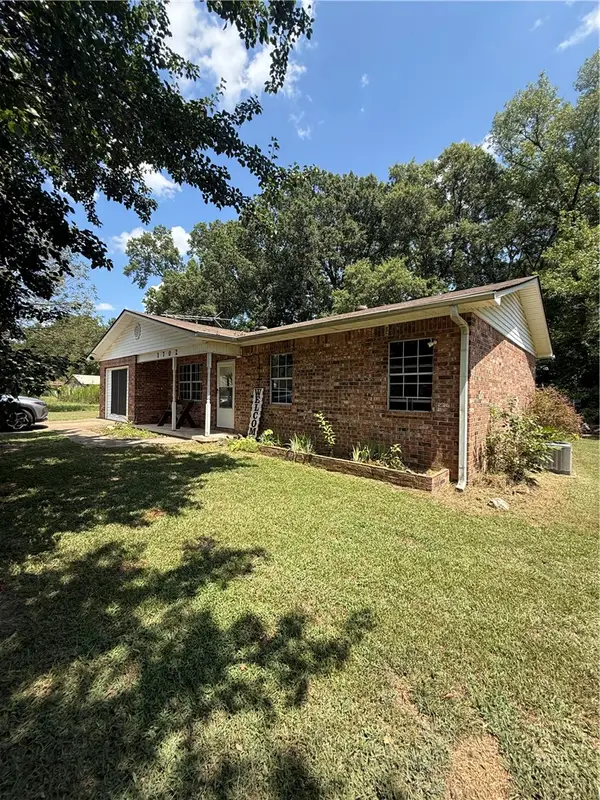 1702 Avenue 2 Ne, Atkins, AR 72823