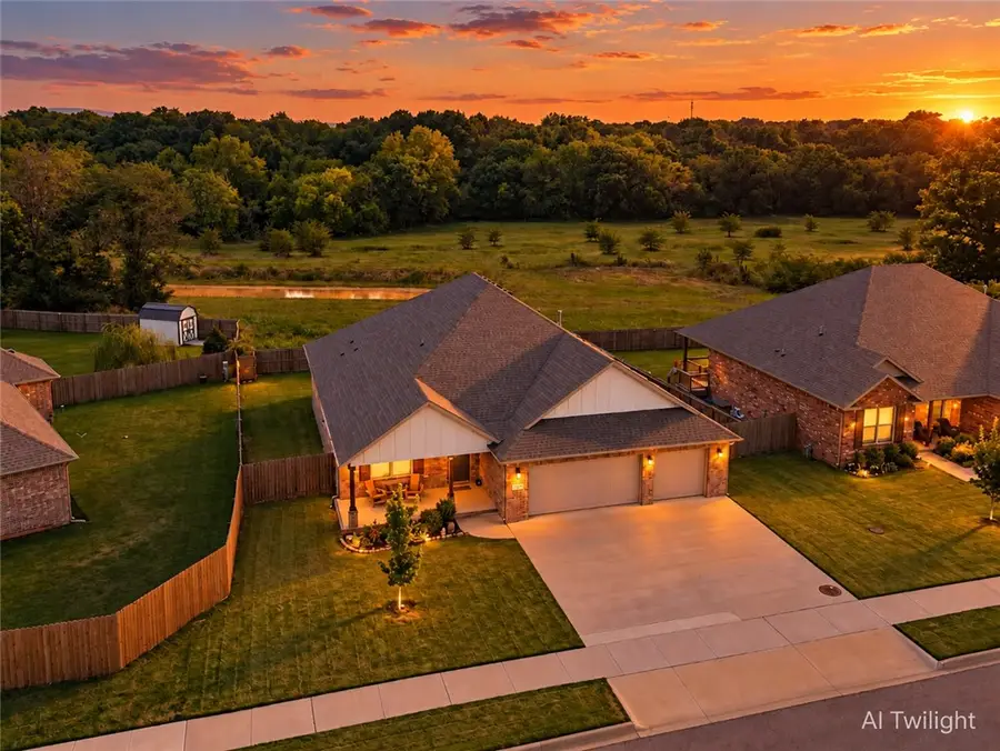 115 W Pitts Street, Farmington, AR 72730 - #2