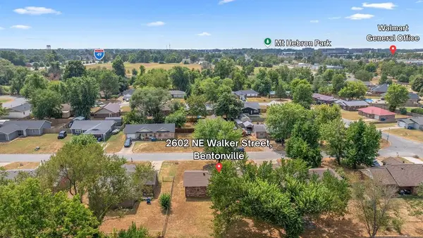 2602 Walker Street, Bentonville, AR 72712