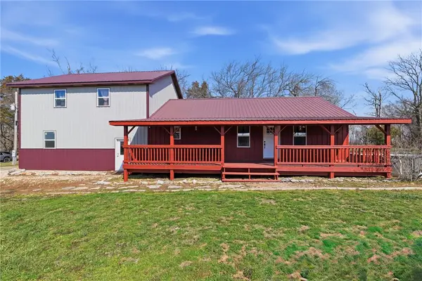 8586 Farm Road 2230, Washburn, MO 65625