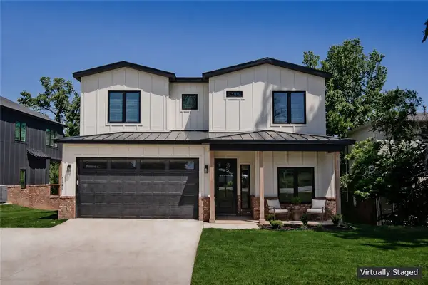 1442 NW Bella Vista Road, Bentonville, AR 72712