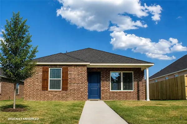 465 S Pittman Street, Prairie Grove, AR 72753