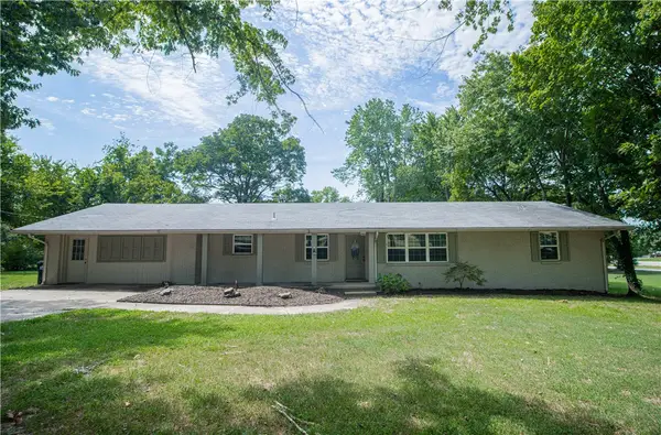 2541 Bunker Road, Harrison, AR 72601