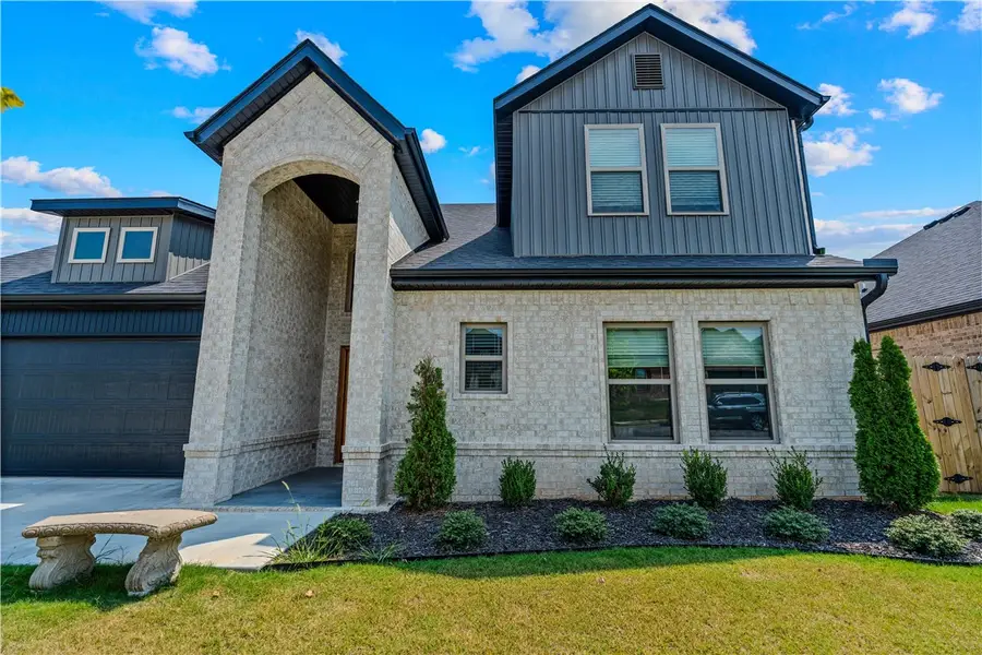 7201 SW Basswood Avenue, Bentonville, AR 72713 - #3