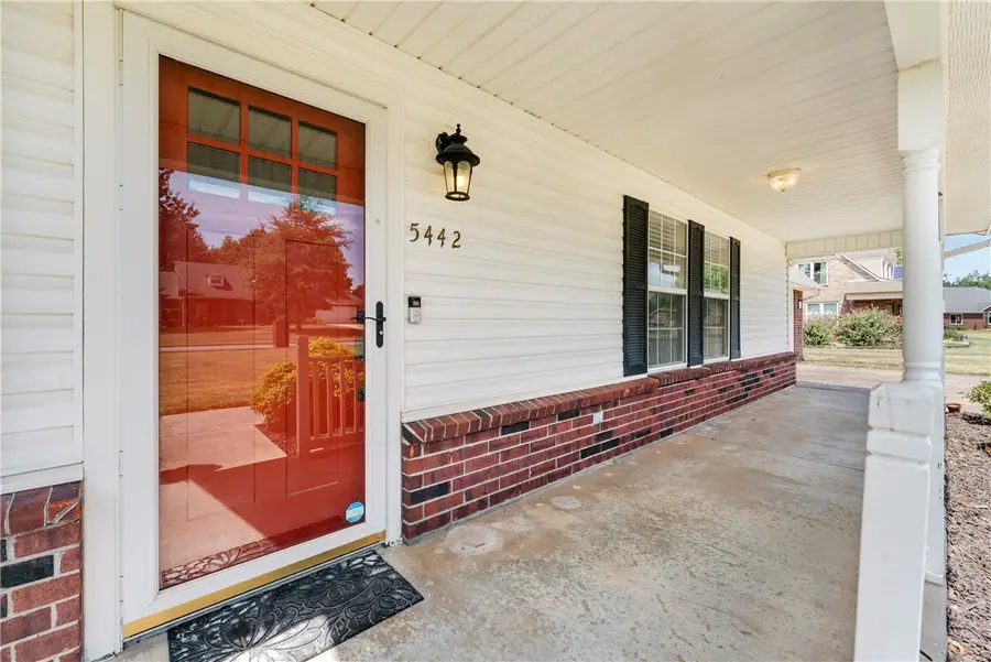 5442 Covey Way, Springdale, AR 72764 - #3