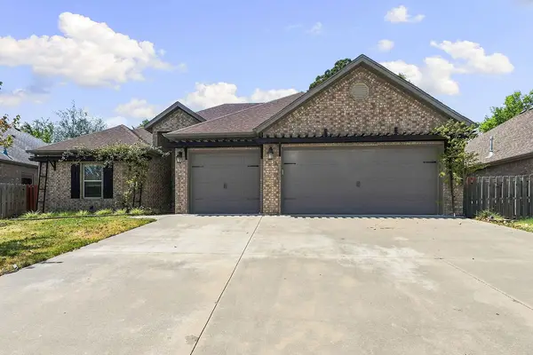3404 SW Brittany, Bentonville, AR 72713