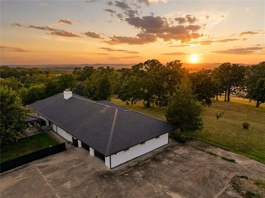 978 E Hwy 14, Lead Hill, AR 72644 - #3