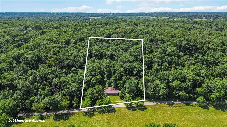 8173 Spanker Creek Road, Bentonville, AR 72712 - #3
