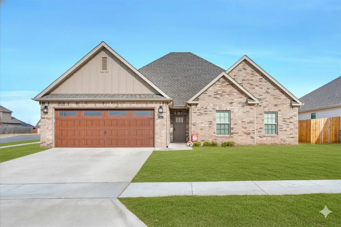 4270 W Buckaroo Street, Fayetteville, AR 72704 - #1