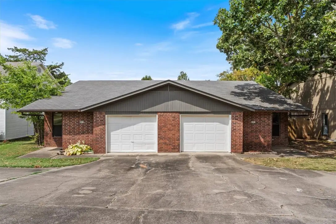 4079 & 4081 N Sunflower Circle, Fayetteville, AR 72703 - #1