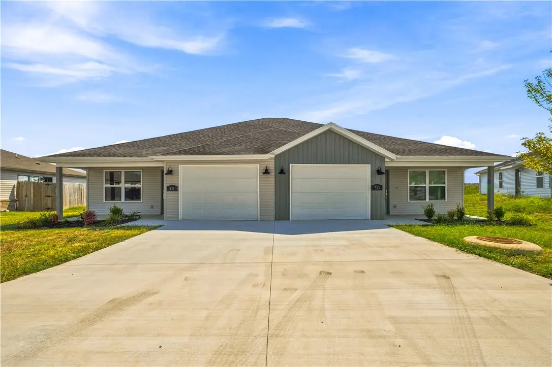 311 & 313 NW 65th Avenue, Bentonville, AR 72713 - #1