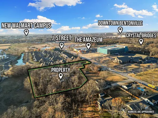 804 NE J Street, Bentonville, AR 72712