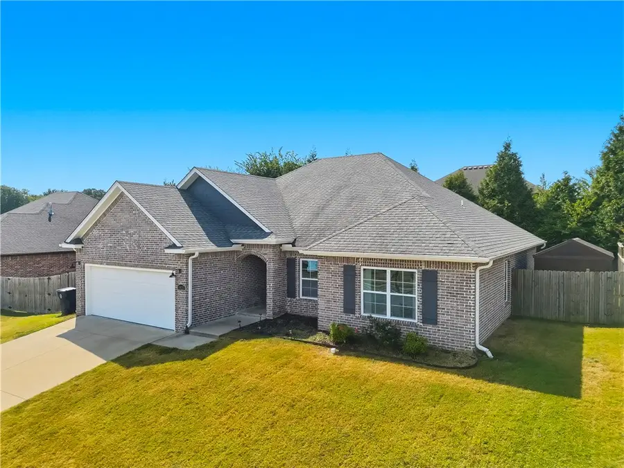 1421 Colonel Mcneil Drive, Prairie Grove Township, AR 72753 - #2