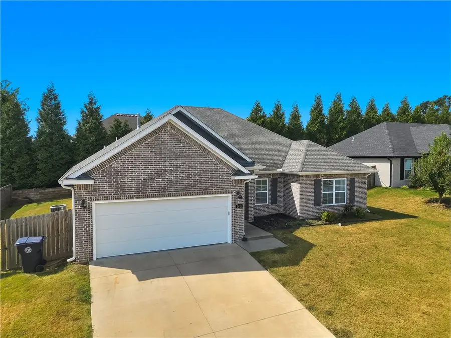 1421 Colonel Mcneil Drive, Prairie Grove Township, AR 72753 - #3