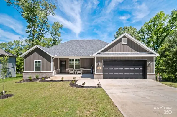 73 Wandsworth Drive, Bella Vista, AR 72715
