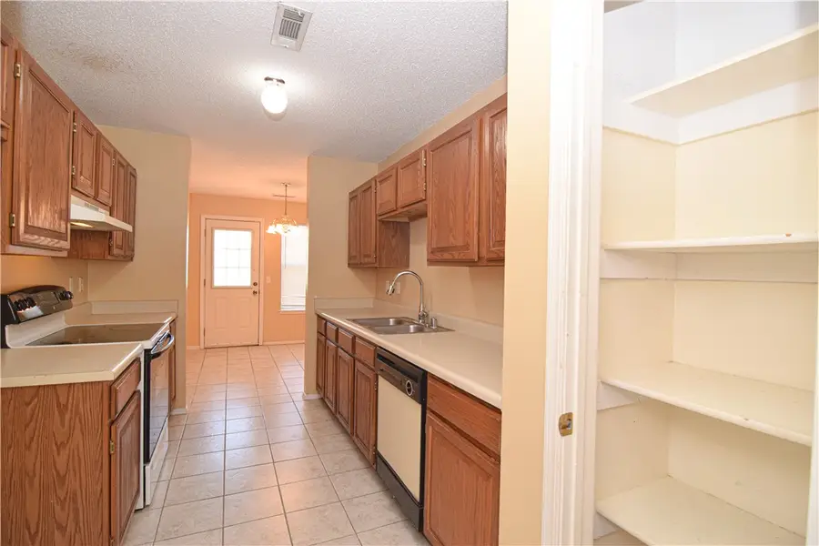 203 SE 16th Street, Bentonville, AR 72712 - #3