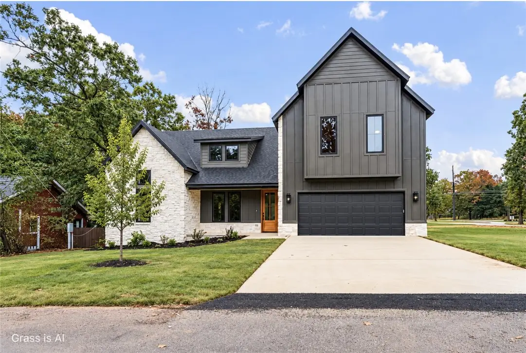 2 Branchwood Drive, Bella Vista, AR 72715 - #1