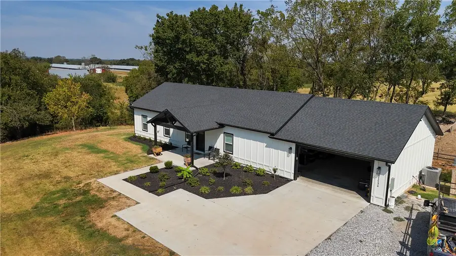 21534 Keaton Road, Springdale, AR 72764 - #3