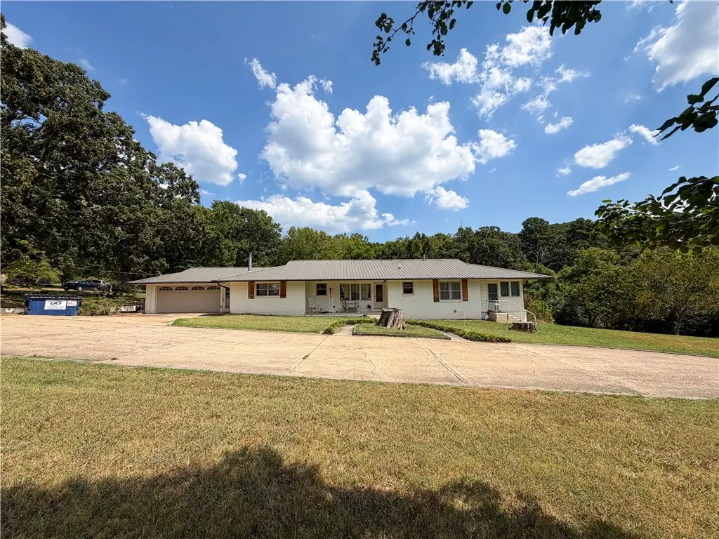 503 S Parrott Drive, Huntsville, AR 72740 - #1