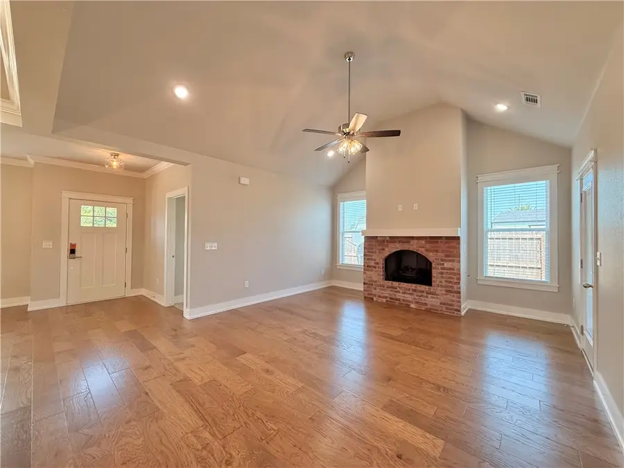 13 Briscoe Lane, Bella Vista, AR 72715 - #2