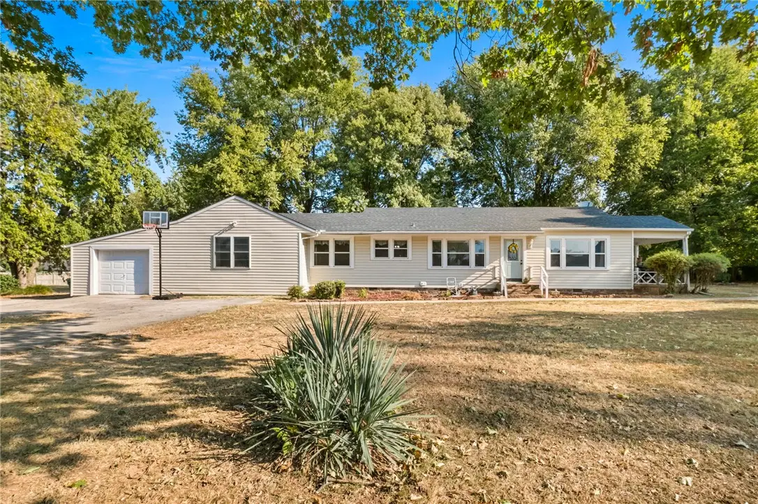 148 White Street, Farmington, AR 72730 - #1