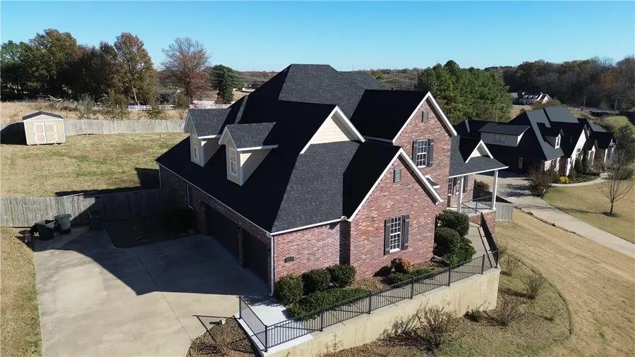 294 Arlington Way, Tontitown, AR 72762 - #3