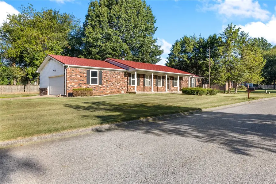 204 Lark Lane, Harrison, AR 72601 - #2