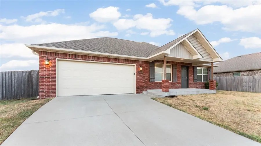 2108 Cheyenne Circle, Gentry, AR 72734 - #2