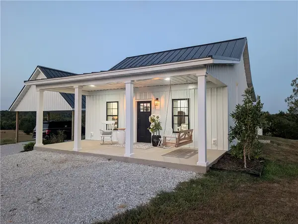 15049 State Hwy Tt, Neosho, MO 64850