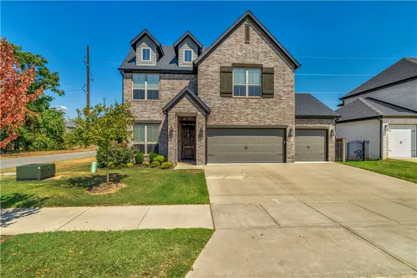 2404 SW Preston Park Avenue, Bentonville, AR 72713