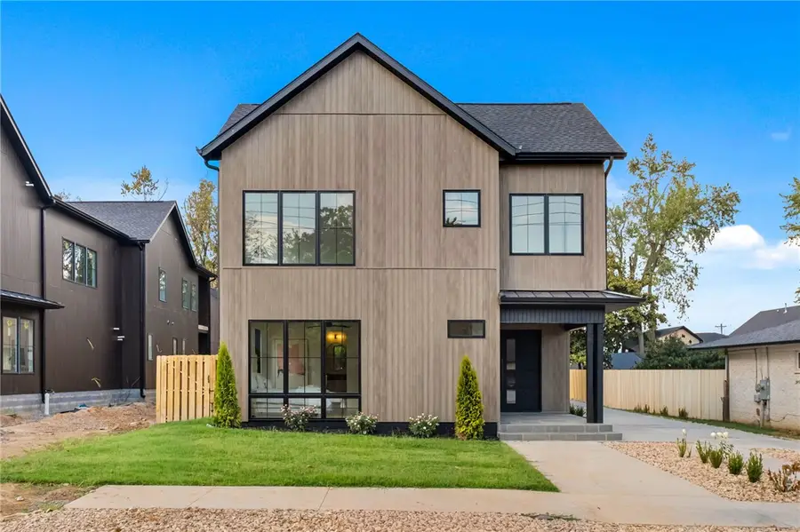 704 NW 7th Street, Bentonville, AR 72712 - #3