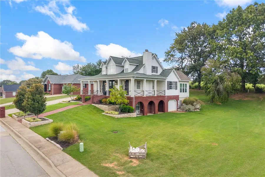 221 Hogan Drive, Harrison, AR 72601 - #2