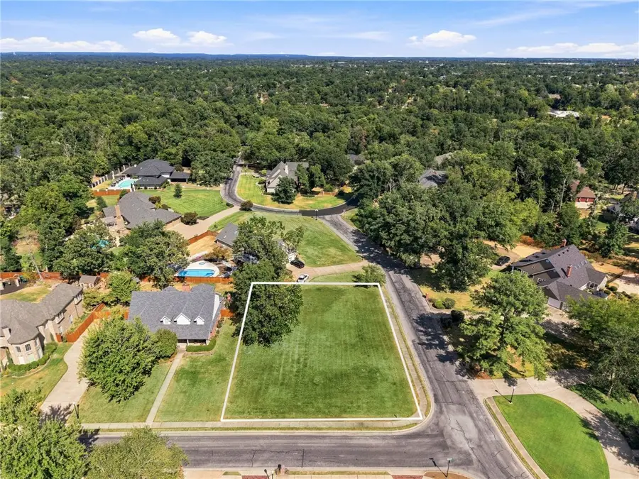 2 NW Robson Way, Bentonville, AR 72712 - #2