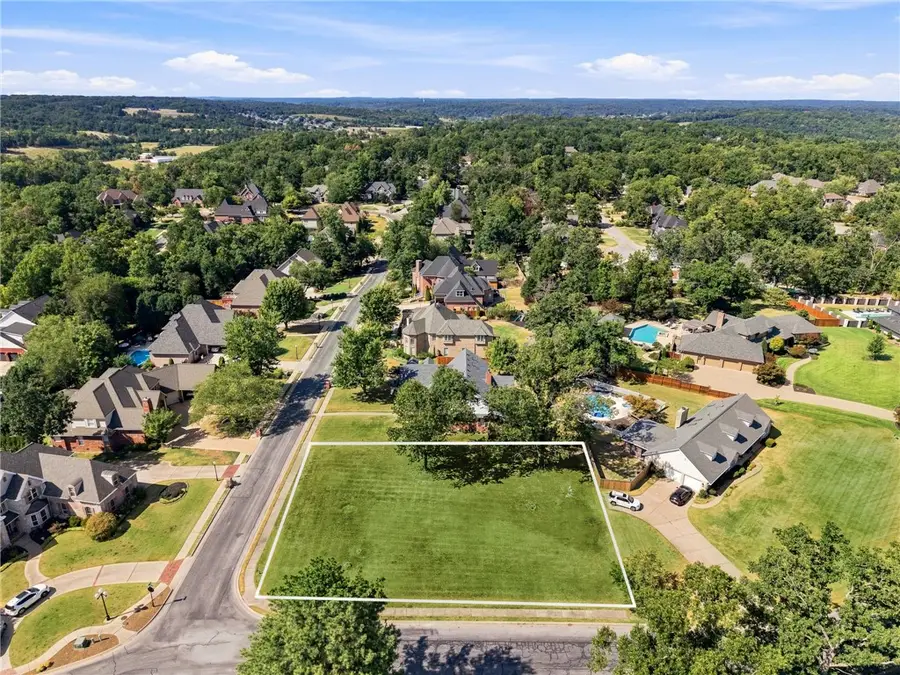 2 NW Robson Way, Bentonville, AR 72712 - #3