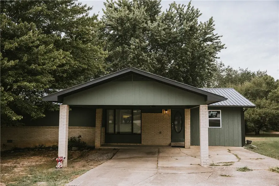 903 Quail Avenue, Harrison, AR 72601 - #2