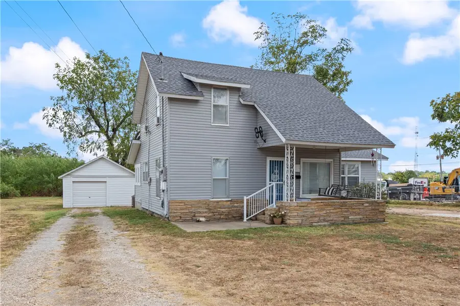 1521 S 4th Street, Rogers, AR 72756 - #2