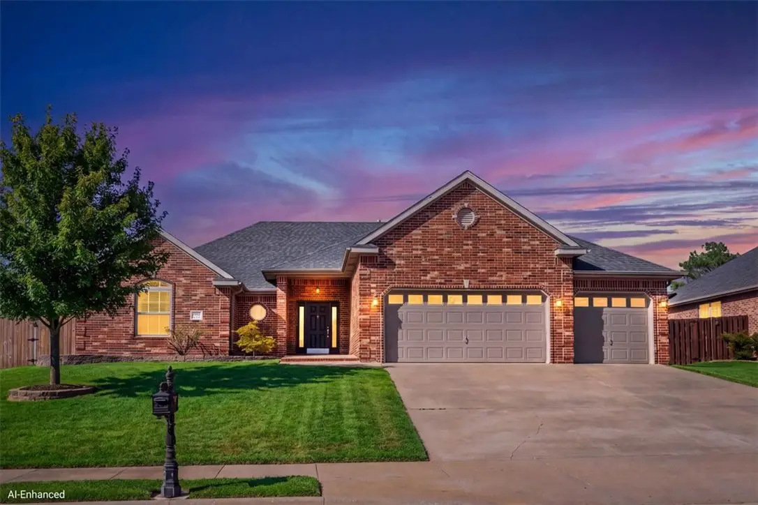 1782 Green Meadows Avenue, Springdale, AR 72764 - #1